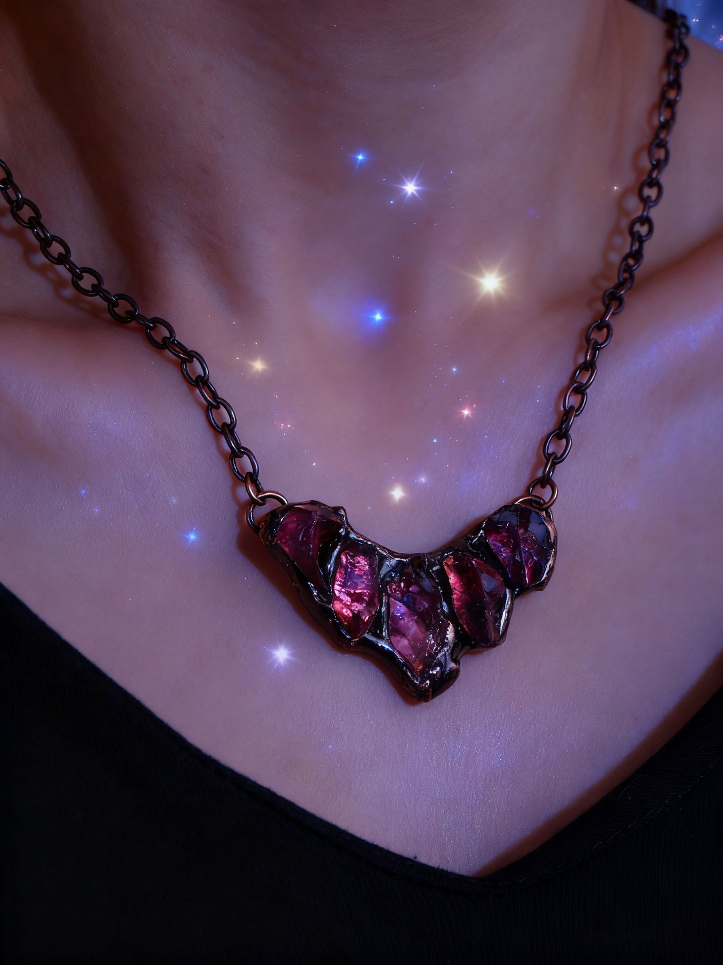 Soul Harmony Raw Crystal Necklace – Handcrafted Energy Pendant for Peace, Clarity & Prosperity