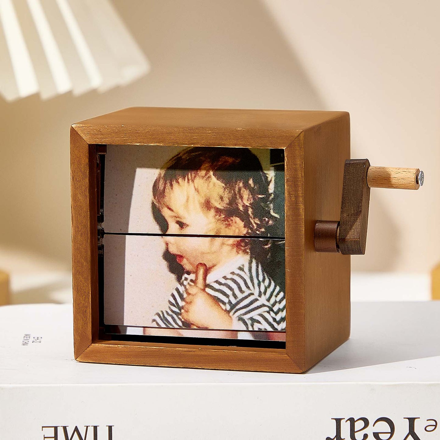 Custom Photo Flipbook Frame Animation Machine Mechanical Hand-cranked Flipbook Box Photo Album Baby Photo Cube Frame Baby's Firsts