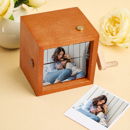 Custom Photo Flipbook Frame Animation Machine Mechanical Hand-cranked Flipbook Box Photo Album with Light Black Walnut Baby Photo Cube Frame Creative Gift