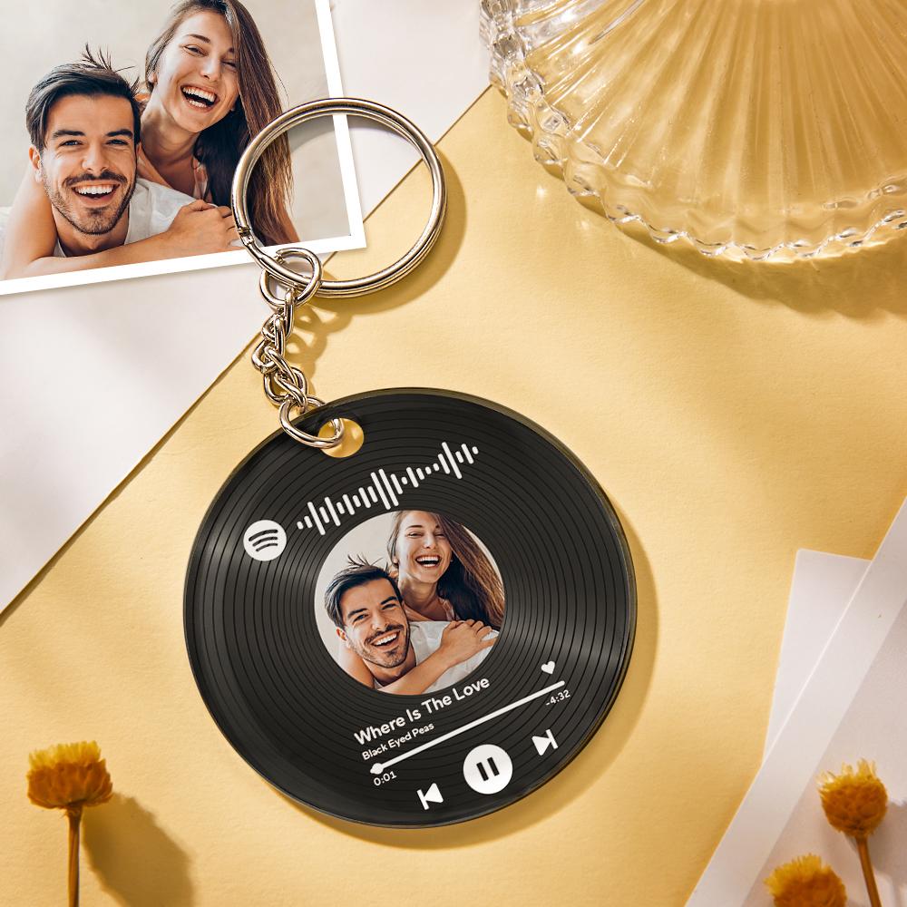 Customized Scannable Spotify Code Plaque Keychain Music and Photo, Song Keychain,Engraved Keychain Anniversary Gifts For Lovers