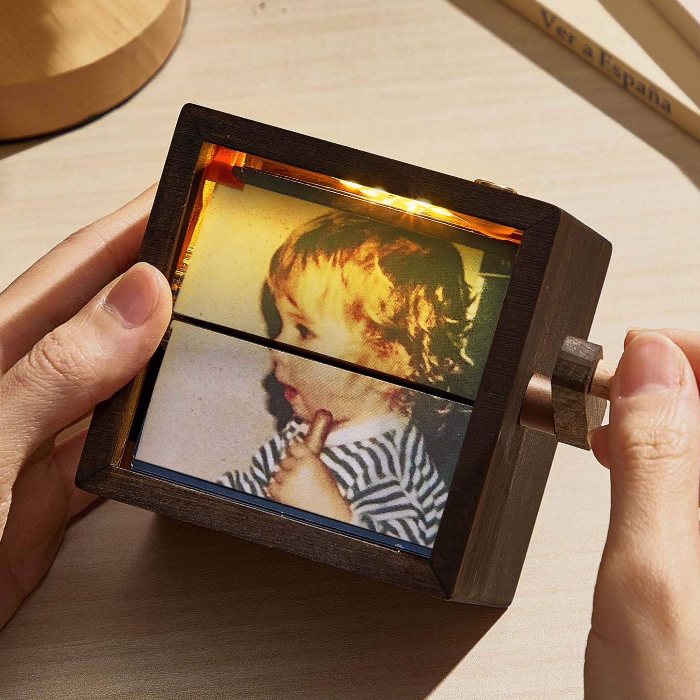 Custom Photo Flipbook Frame Animation Machine Mechanical Hand-cranked Flipbook Box Photo Album Baby Photo Cube Frame Baby's Firsts